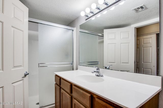 101 S Players Club Dr Apt 24203, Tucson, AZ 85745