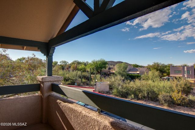 101 S Players Club Dr Apt 24203, Tucson, AZ 85745