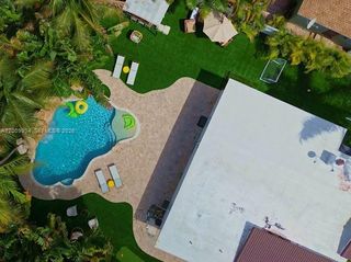 1435 Grant Street, Hollywood, FL 33020