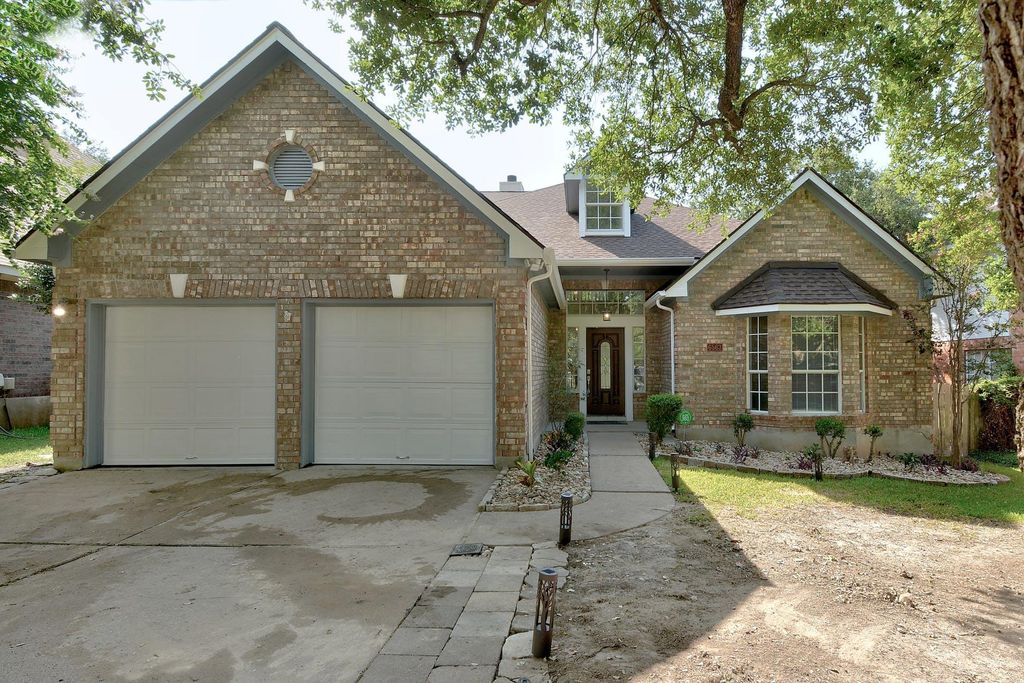 6563 Needham LN, Austin, TX 78739