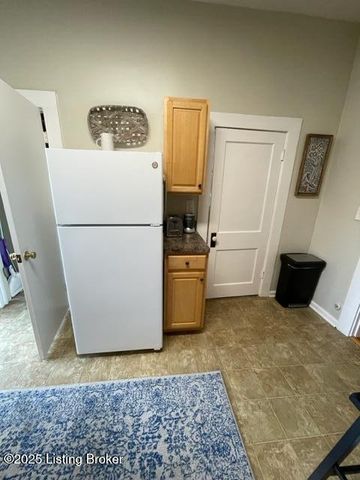 123 N Keats Ave, B, Louisville, KY 40206