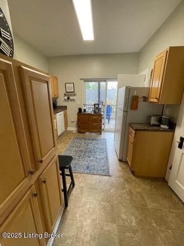 123 N Keats Ave, B, Louisville, KY 40206