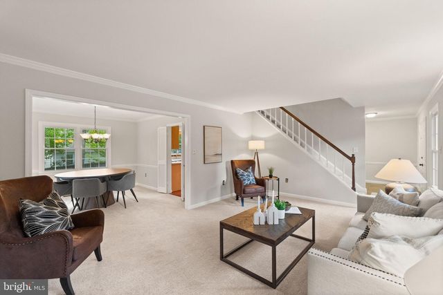 10134 RED SPRUCE RD, Fairfax, VA 22032