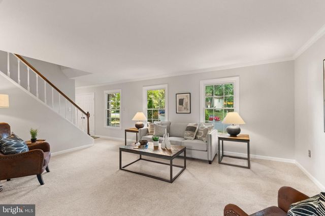 10134 RED SPRUCE RD, Fairfax, VA 22032