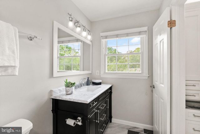 10134 RED SPRUCE RD, Fairfax, VA 22032