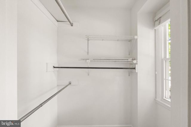 10134 RED SPRUCE RD, Fairfax, VA 22032