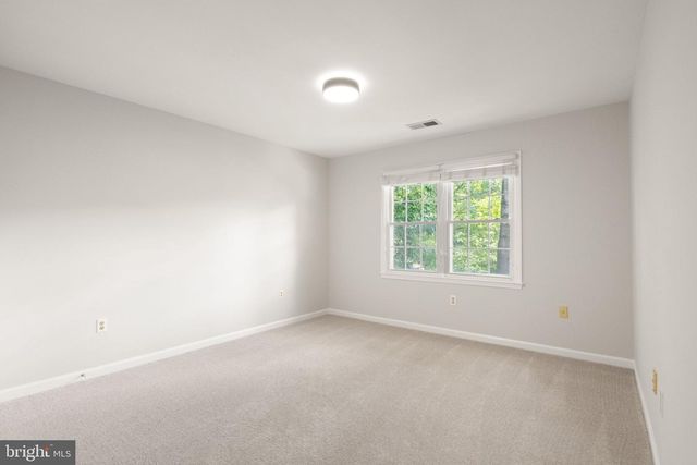 10134 RED SPRUCE RD, Fairfax, VA 22032