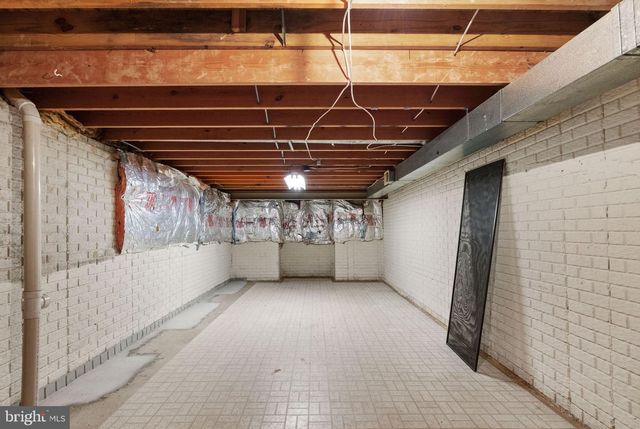 10134 RED SPRUCE RD, Fairfax, VA 22032