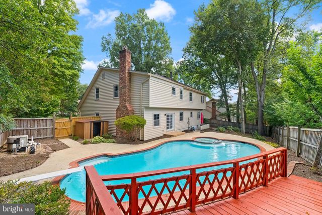 10134 RED SPRUCE RD, Fairfax, VA 22032