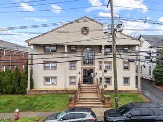 826 Grand St, UNIT 2K, Elizabeth City, NJ 07202