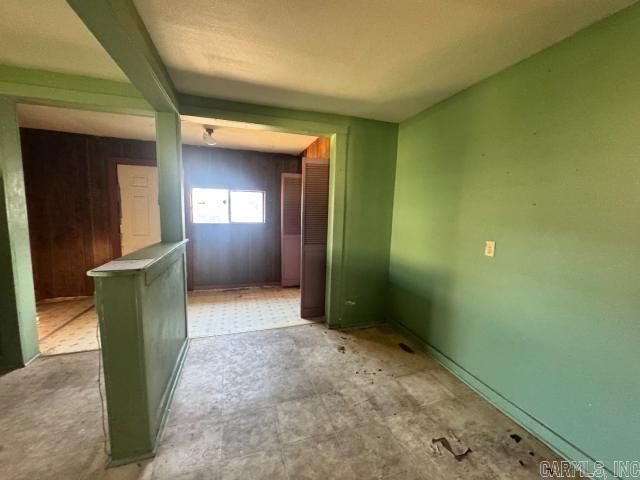 2909 S Izard Street, Little Rock, AR 72206