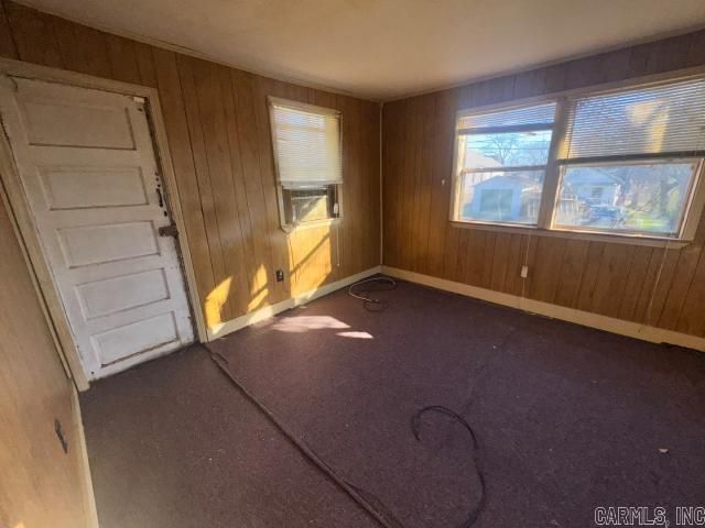 2909 S Izard Street, Little Rock, AR 72206