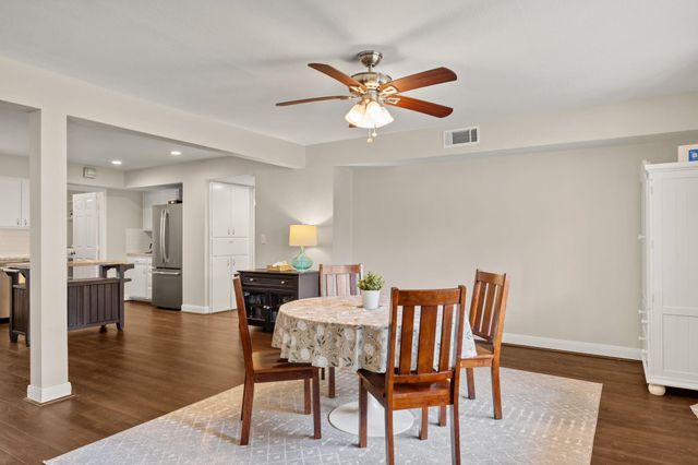 1607 Richvale Lane, Houston, TX 77062