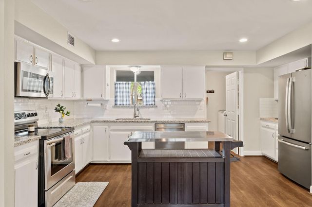 1607 Richvale Lane, Houston, TX 77062