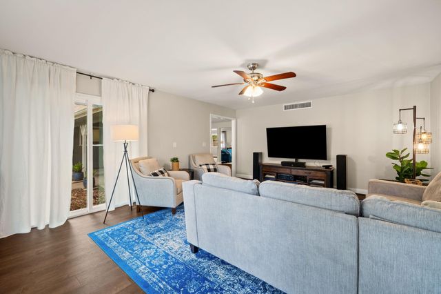 1607 Richvale Lane, Houston, TX 77062