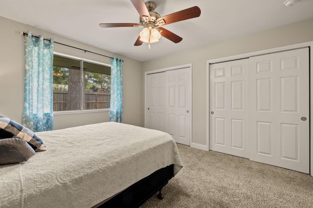 1607 Richvale Lane, Houston, TX 77062