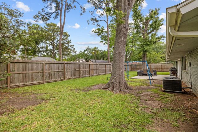 1607 Richvale Lane, Houston, TX 77062