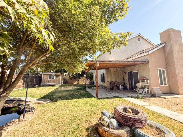 795 N Milner Street, Tulare, CA 93274