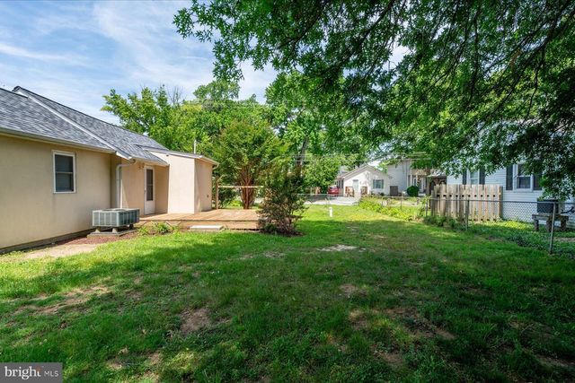 851 SELBY BLVD, Edgewater, MD 21037