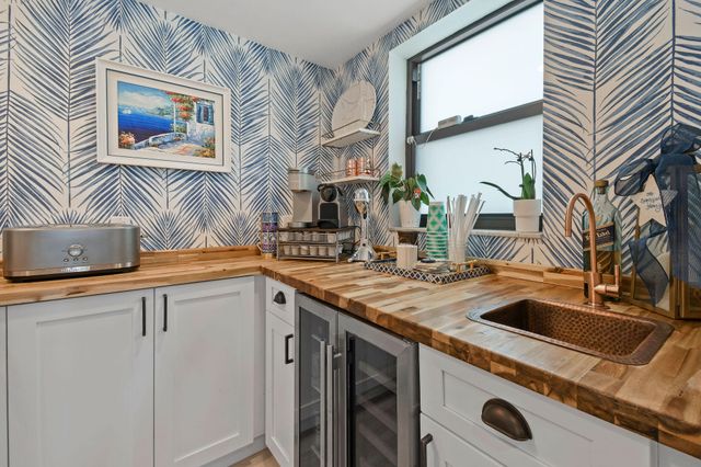 12880 S Shore Drive, Palm Beach Gardens, FL 33410