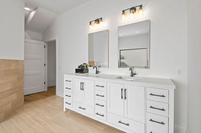 12880 S Shore Drive, Palm Beach Gardens, FL 33410