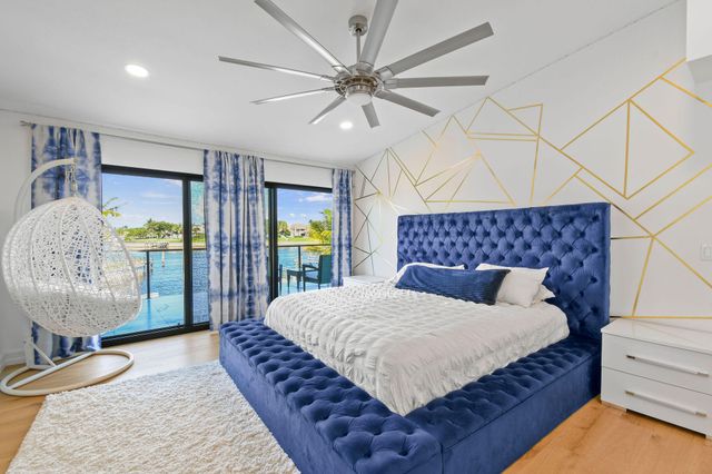 12880 S Shore Drive, Palm Beach Gardens, FL 33410