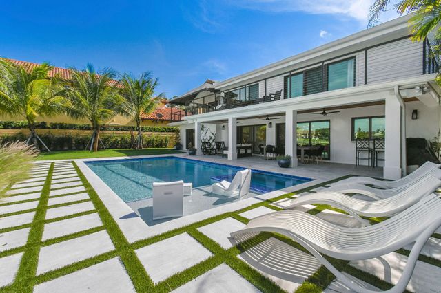 12880 S Shore Drive, Palm Beach Gardens, FL 33410