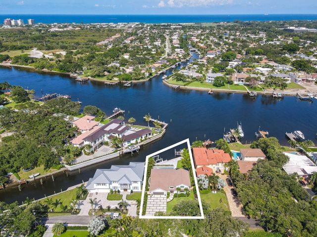 12880 S Shore Drive, Palm Beach Gardens, FL 33410