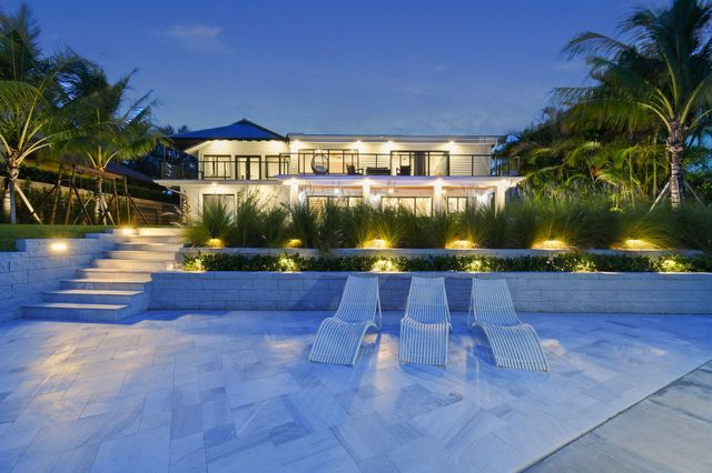 12880 S Shore Drive, Palm Beach Gardens, FL 33410