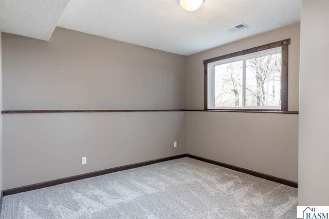 277 Red Ridge Road, Good Thunder, MN 56037