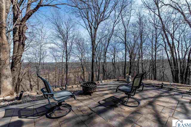 277 Red Ridge Road, Good Thunder, MN 56037