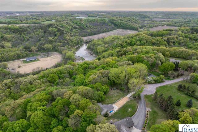 277 Red Ridge Road, Good Thunder, MN 56037