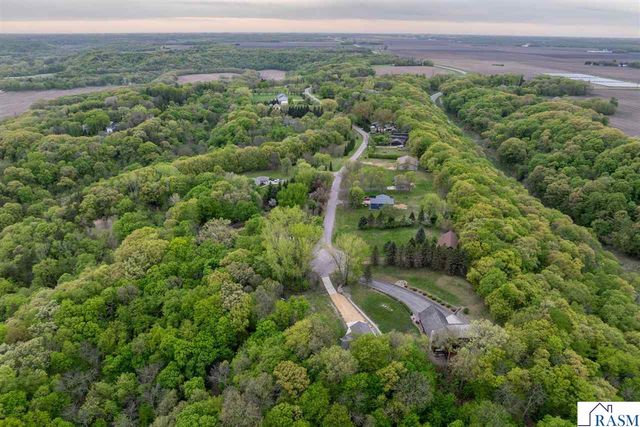 277 Red Ridge Road, Good Thunder, MN 56037