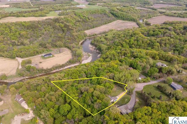277 Red Ridge Road, Good Thunder, MN 56037