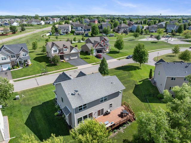 19564 Prairieview Drive S, Rogers, MN 55374