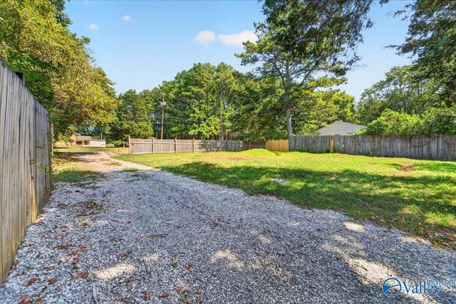 2809 Garvin Road NW, Huntsville, AL 35810