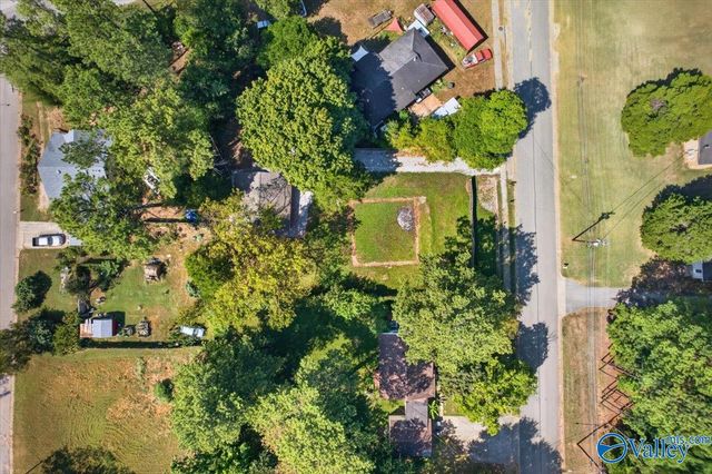 2809 Garvin Road NW, Huntsville, AL 35810