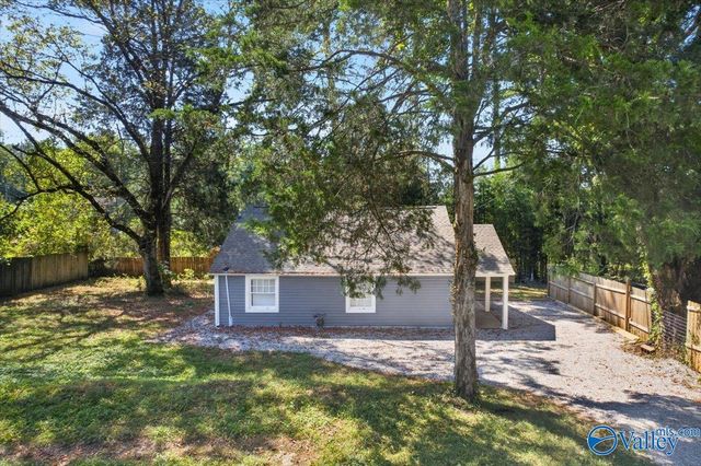 2809 Garvin Road NW, Huntsville, AL 35810