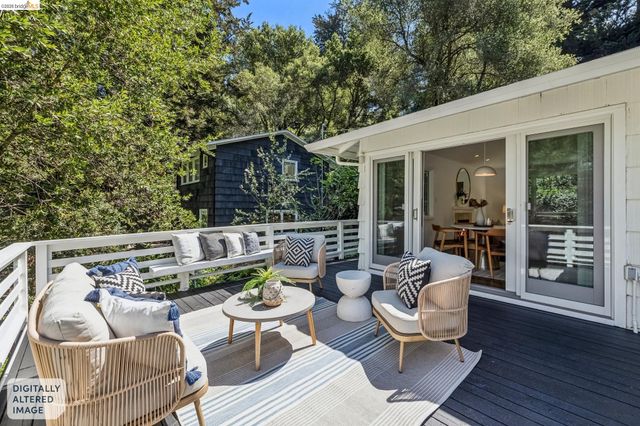 2059 Mastlands Dr, Oakland, CA 94611