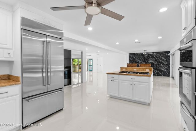 6235 4th Street, Vero Beach, FL 32968