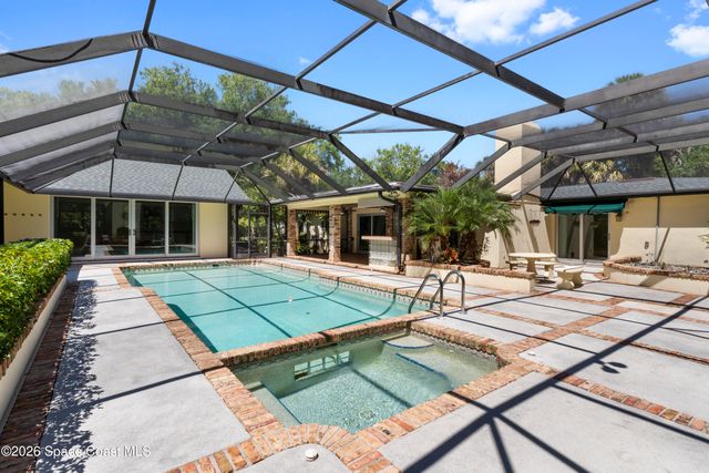 6235 4th Street, Vero Beach, FL 32968