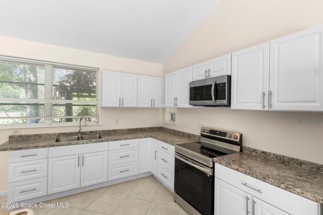 6235 4th Street, Vero Beach, FL 32968