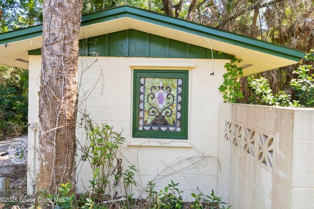 6235 4th Street, Vero Beach, FL 32968