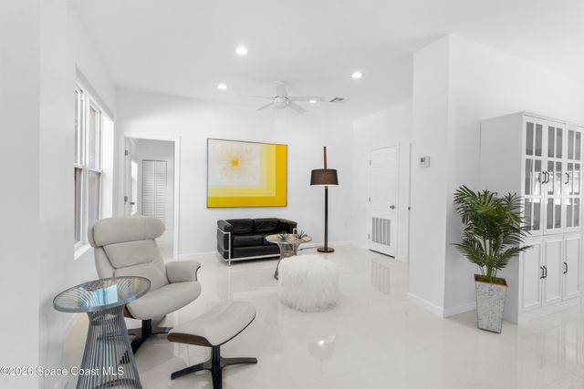 6235 4th Street, Vero Beach, FL 32968