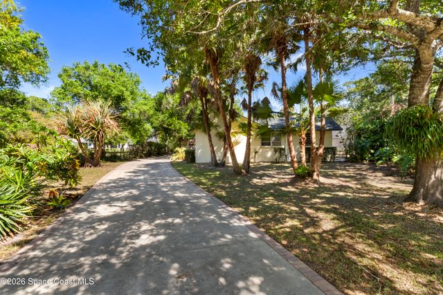 6235 4th Street, Vero Beach, FL 32968