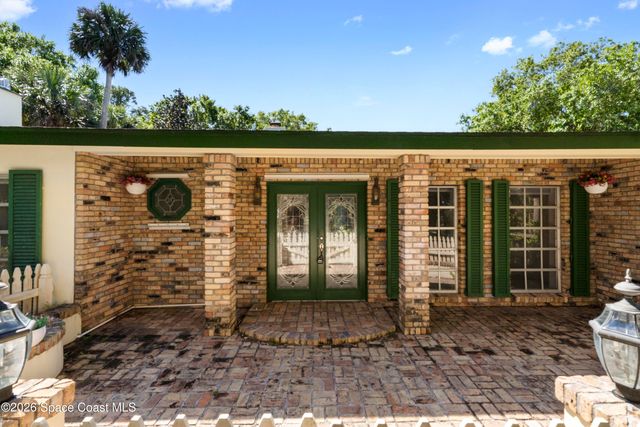 6235 4th Street, Vero Beach, FL 32968