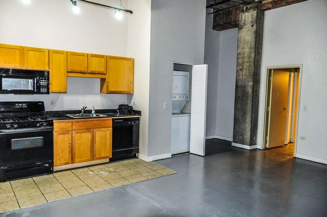 20 N State Street 703, Chicago, IL 60602