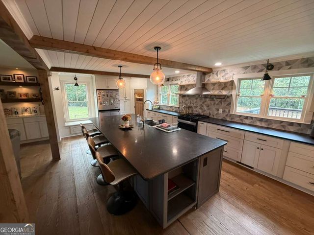 1463 Kellogg Creek Road, Acworth, GA 30102