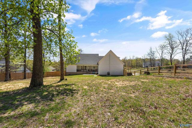 113 Hillsdale Drive, Gurley, AL 35748