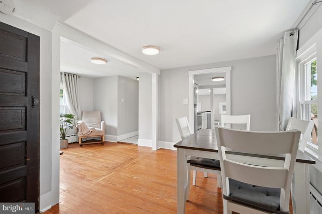 30 HILL AVE, Morrisville, PA 19067